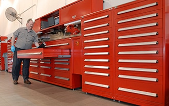 Auto Parts Storage Systems & Automotive Technician Workstations